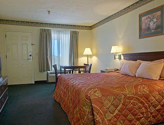 Relax Inn Canton Cameră foto